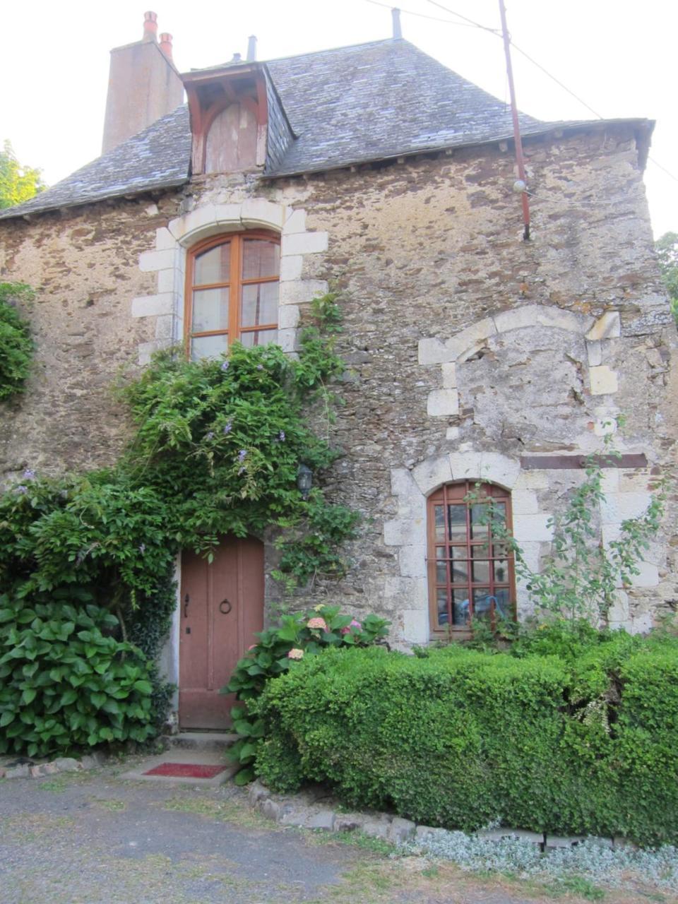 Château Le Breil Coron Exterior foto